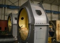 Two main bearing housings