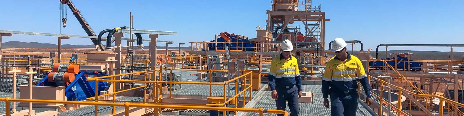 Dalgaranga Gold Project Site Workers on Deck